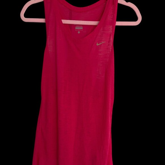 NIke Racer Back  Tank Fuchsia Dri-Fit Size Medium‎ - Picture 1 of 6